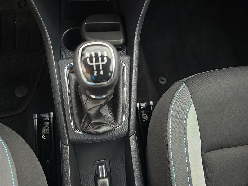 Škoda Rapid 1,2 TSi 66KW Joy DIG.KLIMA STK - fotka 23 z 46