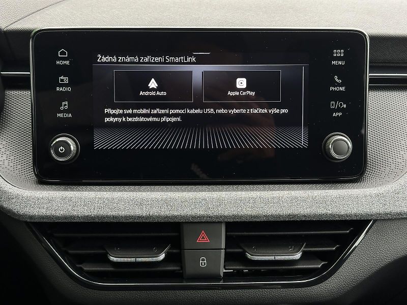 Škoda Kamiq 1.0TSi 116PS Selection 2Z.Clim - fotka 24 z 39