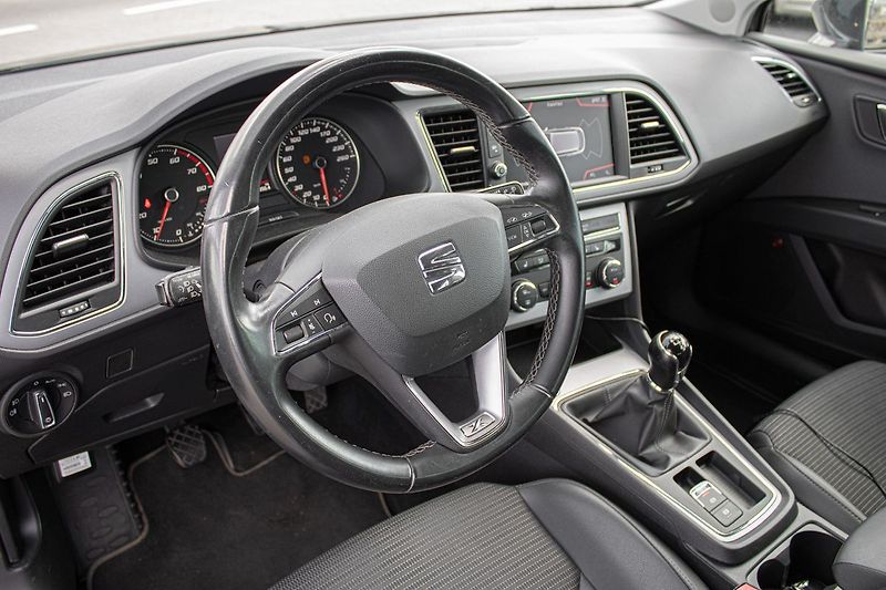 Seat Leon Xcellence - fotka 9 z 31