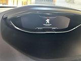 Peugeot 5008 (2018) - náhled 12