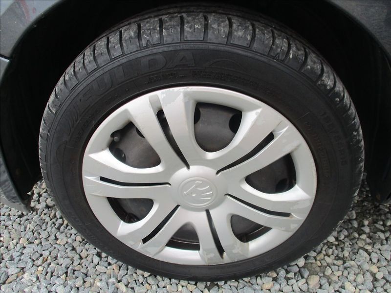 Škoda Fabia 1,4 i 16V, klima, ABS, ESP, - fotka 24 z 25