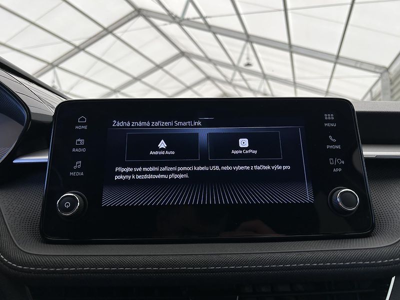 Škoda Fabia 1.0 TSI Top selection - fotka 11 z 26