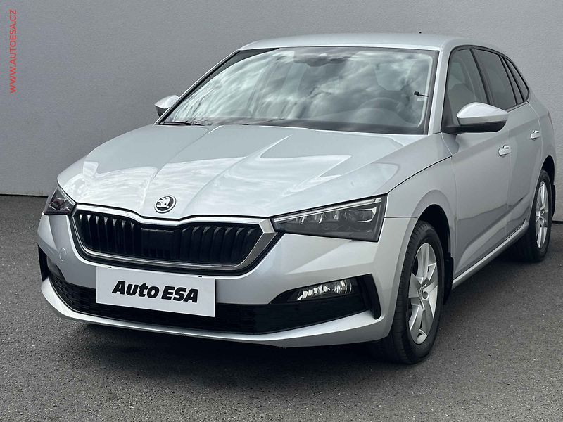 Škoda Scala (2022) 1.5 TSi, 1.maj,ČR, Style, LED - fotka 3 z 17