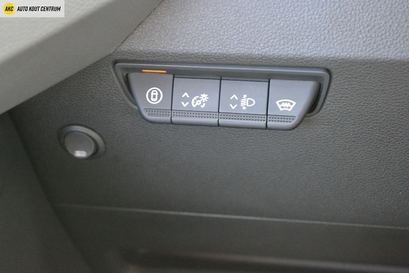 Renault Master 2.0dCi- 125KW IZOTERMICKÁ SKŘÍ - fotka 58 z 65