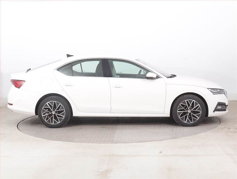 Škoda Octavia (2020) Style 2.0 TDI, ČR,1.maj, Navi - fotka 6 z 16