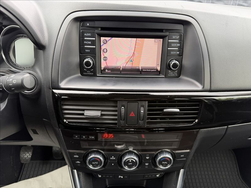 Mazda CX-5 2.2 Skyactiv-D150 AWD BOSE - fotka 10 z 24
