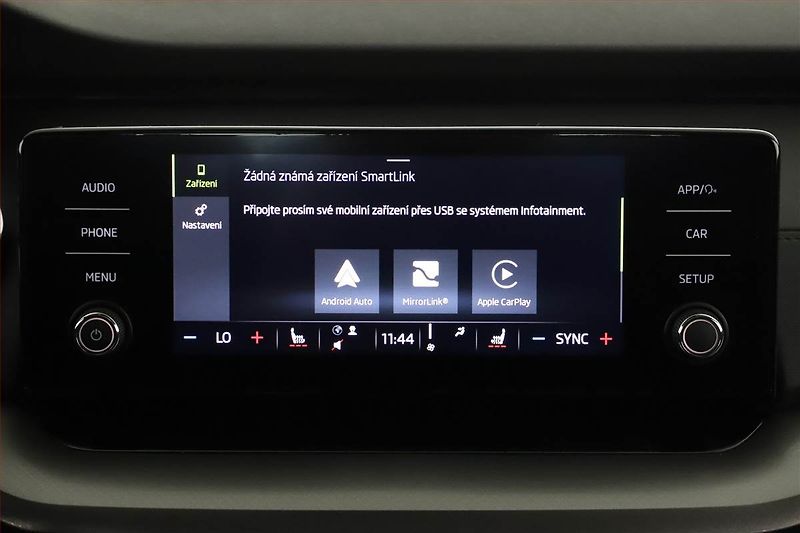 Škoda Octavia (2020) 1.5 TSI, Park. senzory - fotka 13 z 19