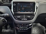 Peugeot 2008 1.2 PureTech 82k ČR 1.majitel - náhled 12