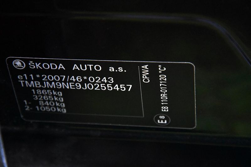 Škoda Octavia 1.4 TSi G-TEC STYLE,LED,NAV,TZ - fotka 50 z 50