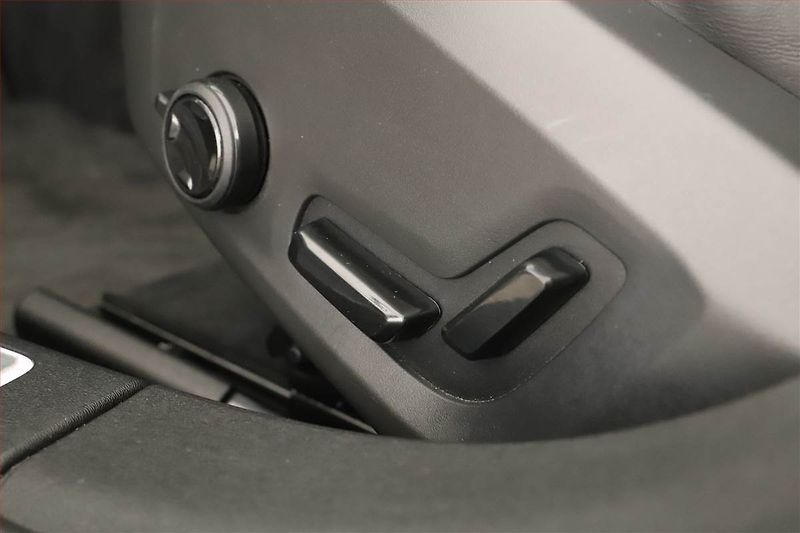 Volvo S90 (2024) T8 Recharge - fotka 11 z 20