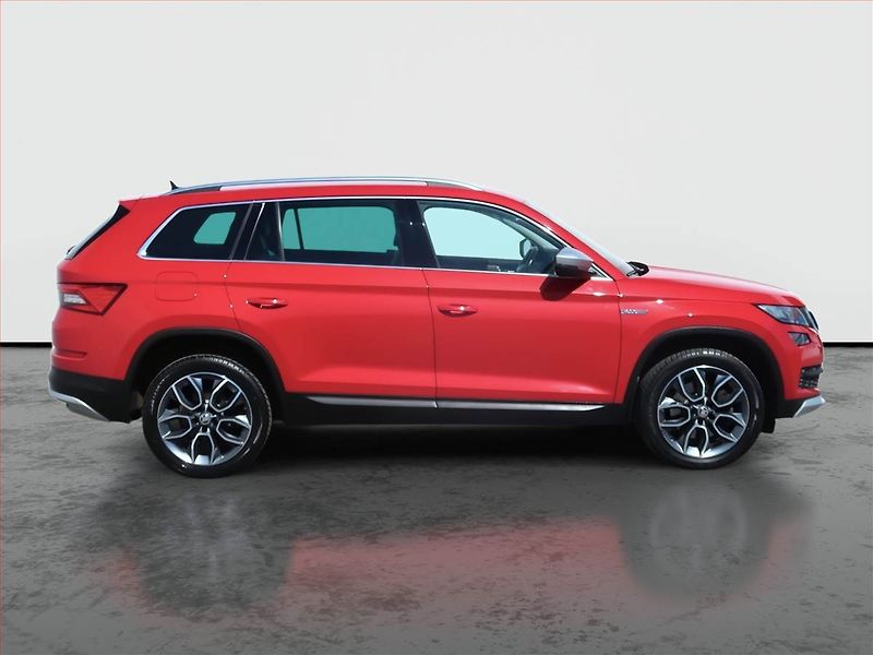 Škoda Kodiaq (2020) Scout 2.0 TDI 4x4, Scout,DSG - fotka 6 z 18