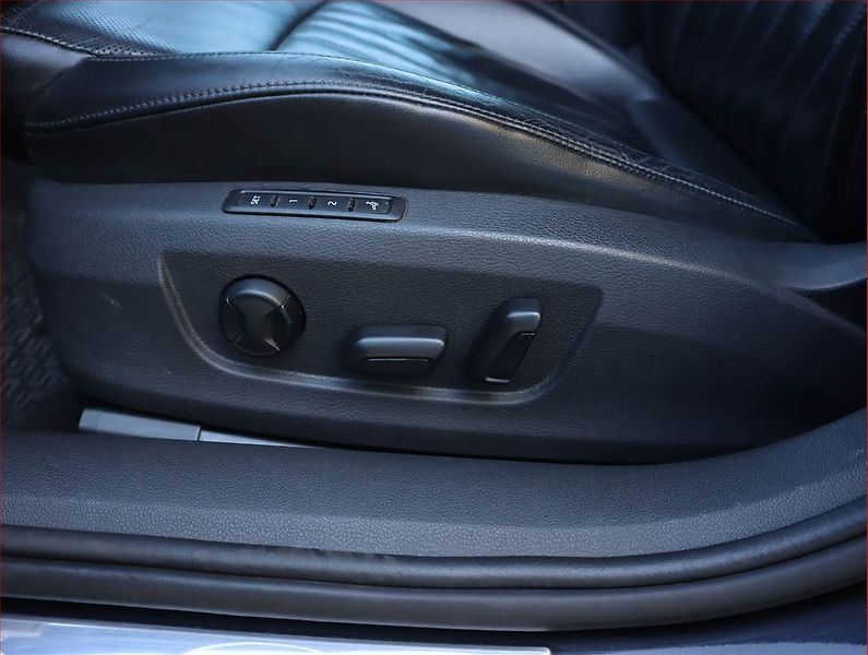 Škoda Superb (2017) 2.0 TDI, Automat, Kůže, Navi - fotka 20 z 24