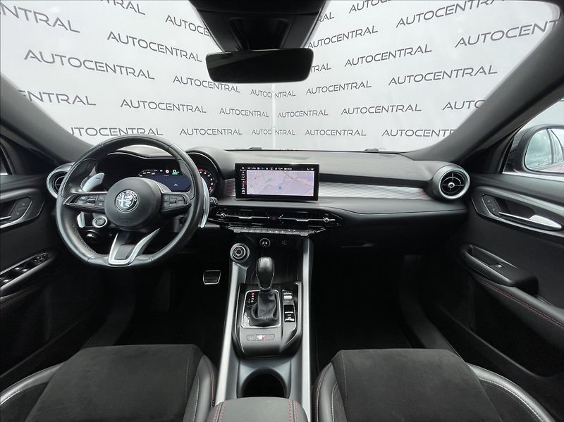 Alfa Romeo Tonale 1,5 E-Hybrid Speciale (MHEV) - fotka 20 z 25