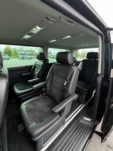 Volkswagen Multivan 2.0TDI 150kW DSG 4x4 Long TZ - fotka 19 z 23