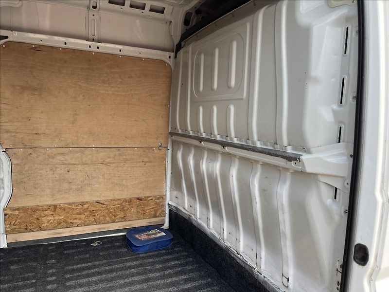 Peugeot Boxer 2,2 HDi L3 H2 SLEVA KLIMA -DPH - fotka 33 z 35
