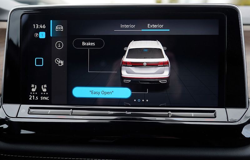 Volkswagen Atlas 2.0 TSI/automat/kůže/7 míst - fotka 44 z 49