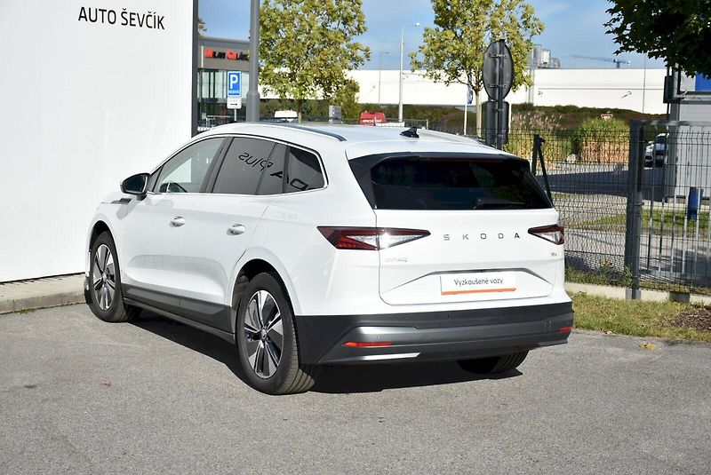 Škoda Enyaq (2024) 85X TOUR 210 kW 4x4 - fotka 7 z 32