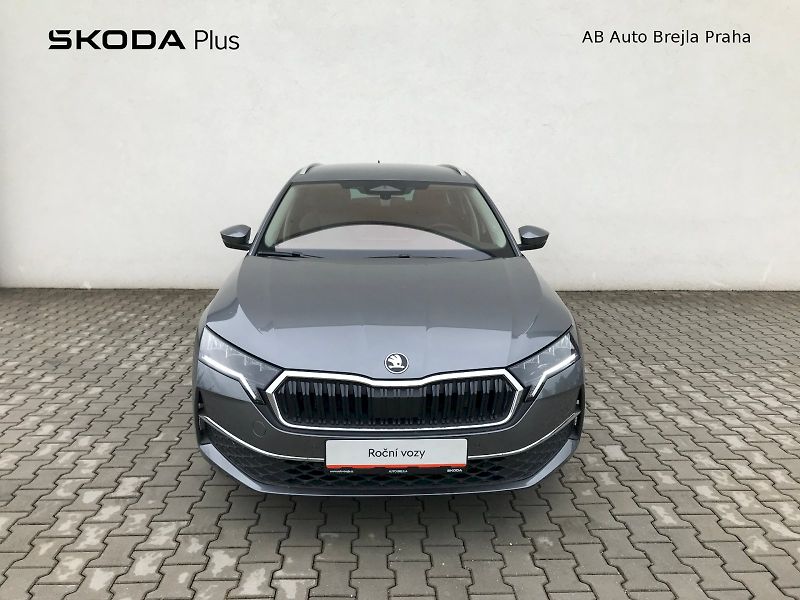 Škoda Octavia (2025) COMBI TOP SELECTION 1,5 TSI M- - fotka 4 z 30
