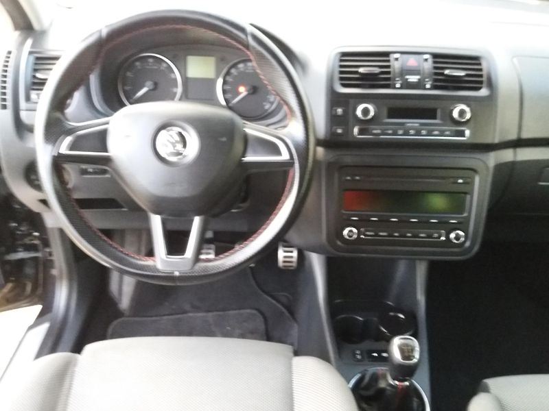 Škoda Roomster 1.2TSi,63kW,ESP, ZADÁNO !! - fotka 18 z 31