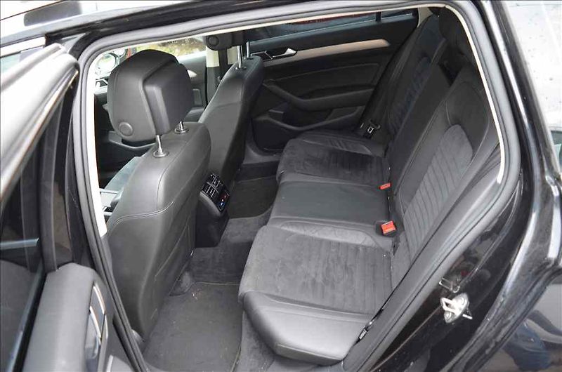 Volkswagen Passat (2017) VARIANT 2,0 TDI - fotka 13 z 16