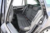 Škoda Octavia 2.0TDI 7/2011 Rezervace - náhled 36