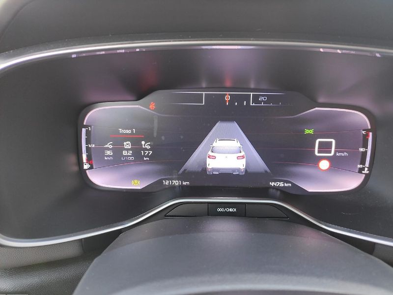 Citroën C5 Aircross (2019) SHINE 1.5 HDI 130k MAN6 TZ - fotka 13 z 32