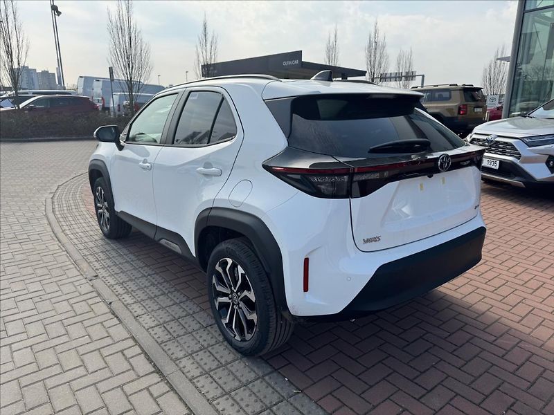 Toyota Yaris Cross (2025) 1,5 1.5l HEV Style - fotka 8 z 13