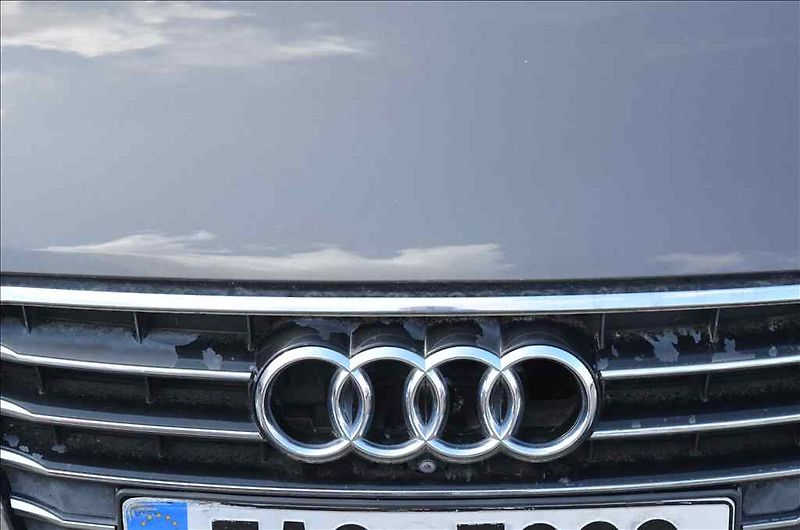 Audi A7 (2011) SPORTBACK 3,0 TFSI QUATTRO - fotka 14 z 27