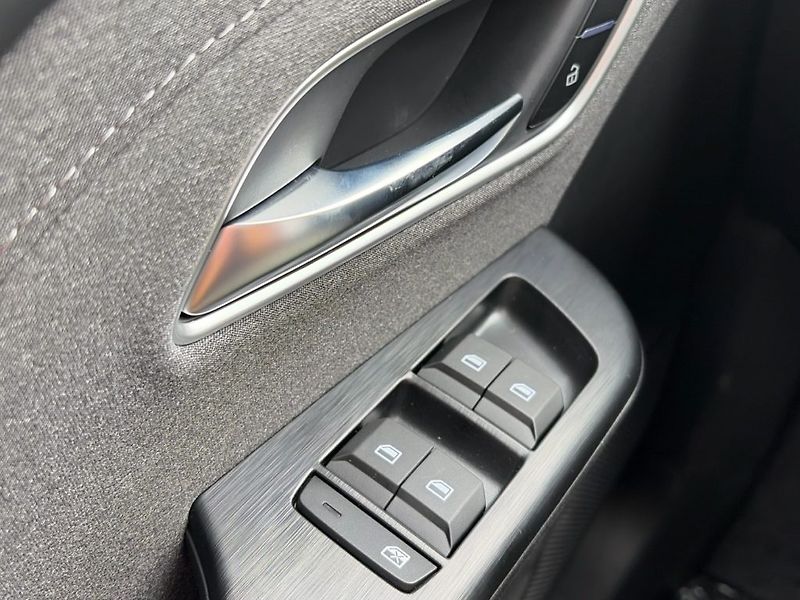 MG ZS (2026) 1,5 Hybrid+ EMOTION - fotka 18 z 20