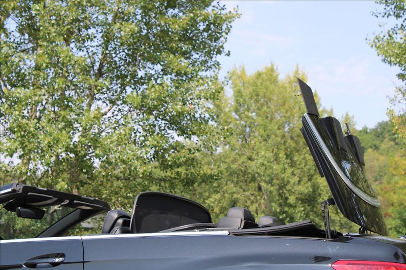 Mercedes-Benz Třídy E 200 CGI / 135 KW / CABRIO - fotka 29 z 32