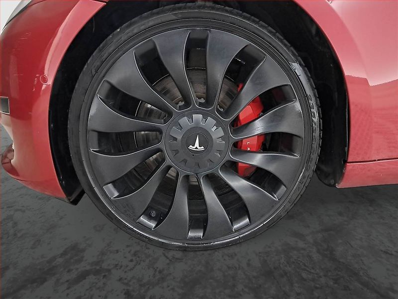 Tesla Model 3 (2019) Performance 78kWh, SoH 86% - fotka 15 z 22