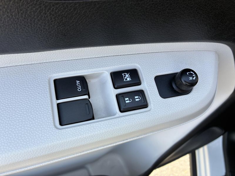 Suzuki Ignis (2019) 1,2DualJet Premium * ZÁRUKA * - fotka 9 z 25