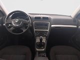 Škoda Octavia (2011) Elegance 2.0 TDI, Tempomat - náhled 8