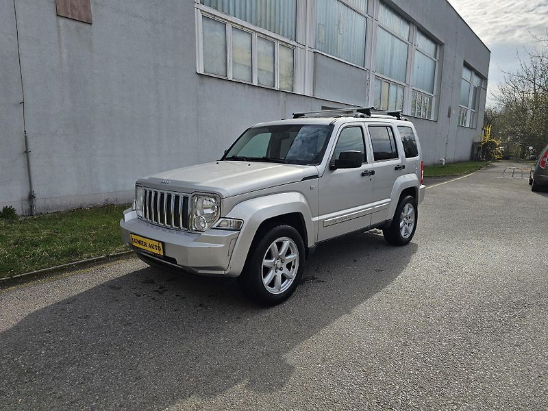 Jeep Cherokee (2011) LIMITED 2.8CRD , TAŽNÉ 2.8T - fotka 1 z 18