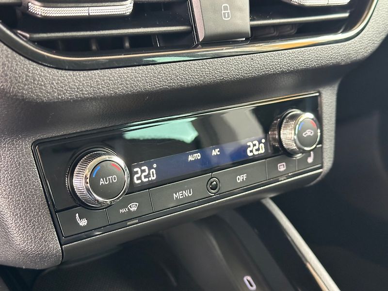 Škoda Scala (2020) 1.0TSi VIRTUAL,FULL-LED,NAVI, - fotka 11 z 18