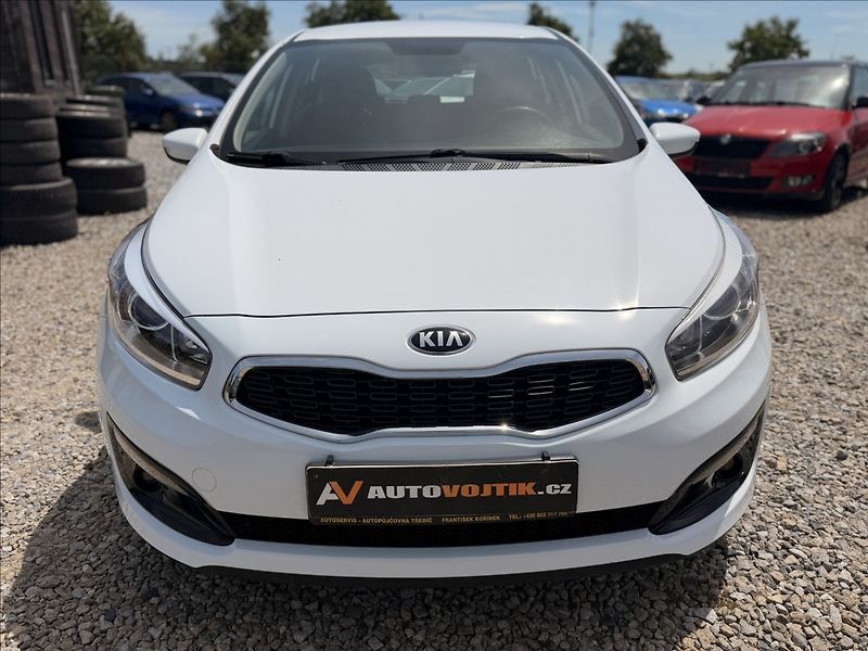 Kia Ceed 1,4 i +LPG 1.MAJITEL ČR DPH - fotka 2 z 22