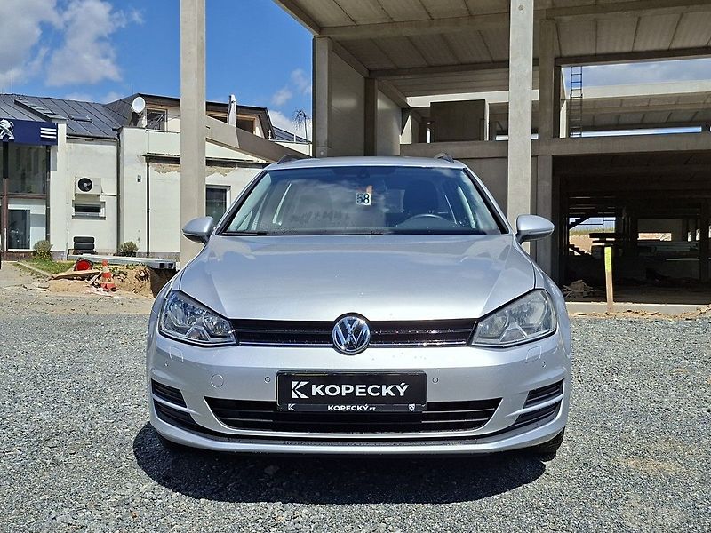 Volkswagen Golf 1,6 TDI 110k M5 - fotka 7 z 25