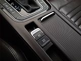 Volkswagen Passat (2015) Highline 2.0 TDI, Automat - náhled 19