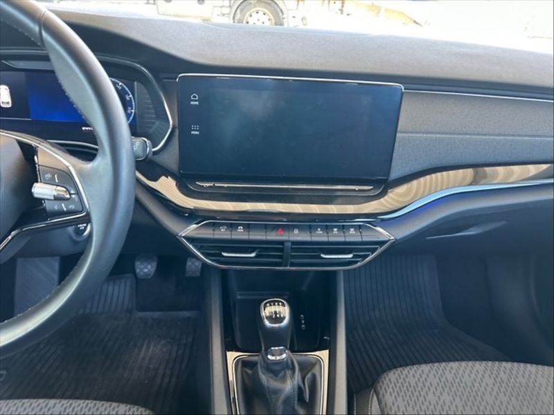 Škoda Octavia 1,5 TSI 110 Style - fotka 10 z 11