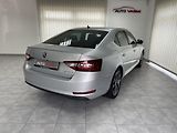 Škoda Superb 2.0 TDi 110 kw REZERVACE - náhled 11