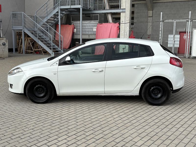 Fiat Bravo (2010) 1.4t jet 88kw CZ původ - fotka 2 z 17