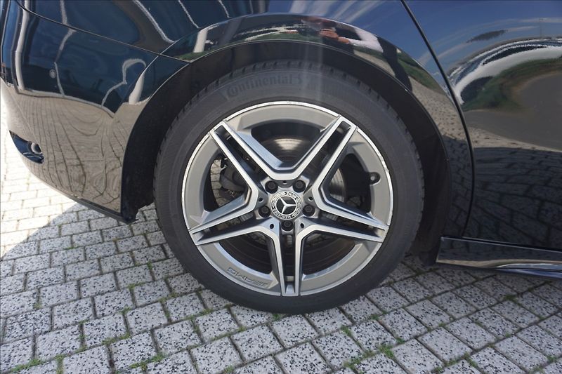 Mercedes-Benz Třídy A 1,3 A 200 L 1. majitel ČR - fotka 7 z 16