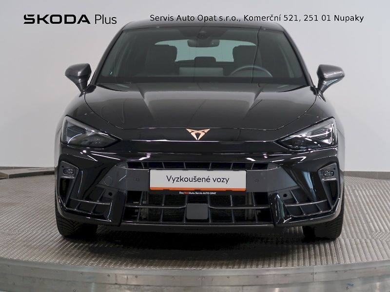 Cupra Leon (2025) 1.5eTSI 110KW DSG - fotka 4 z 41