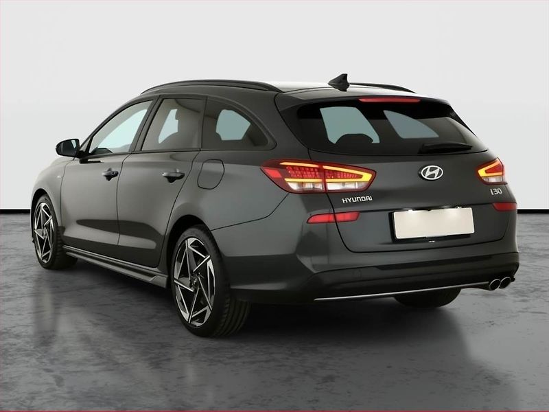 Hyundai i30 (2025) N-Line 1.5 T-GDI MHEV 48V - fotka 4 z 16