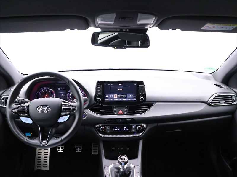 Hyundai i30 2,0 TGDI 202kW N Performance - fotka 23 z 30