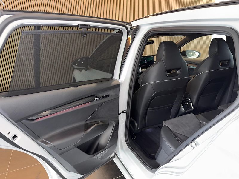 Škoda Enyaq 80x 4X4 Sport Tep.Čerp Záruka - fotka 10 z 42