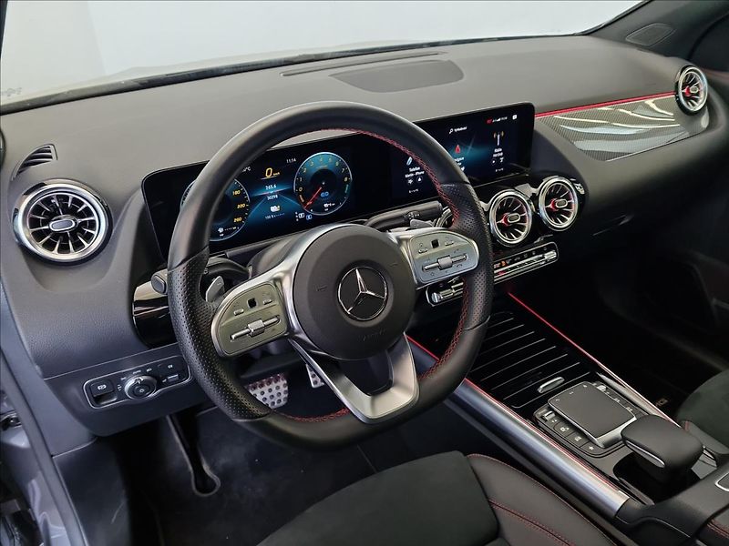 Mercedes-Benz GLA 250e AMG Line Night - fotka 9 z 21