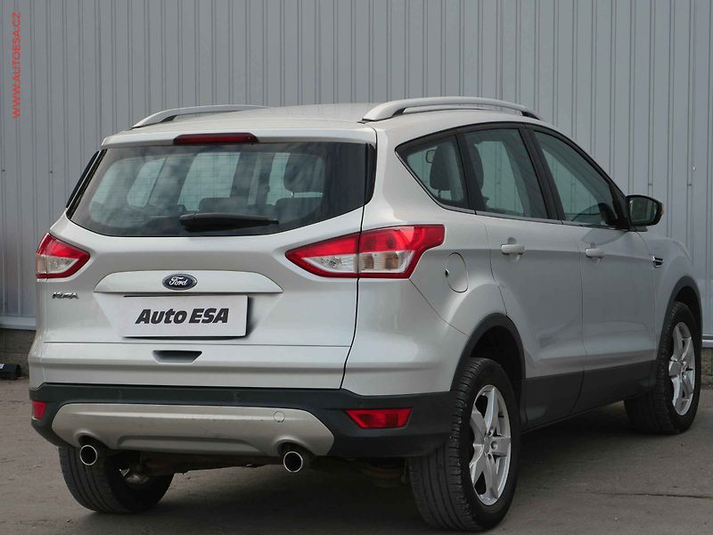 Ford Kuga (2013) 2.0 TDCi, AC, tempo - fotka 4 z 19