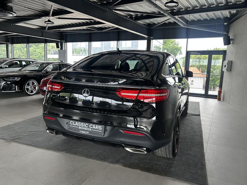 Mercedes-Benz GLE (2019) 400 4M coupé - fotka 6 z 33