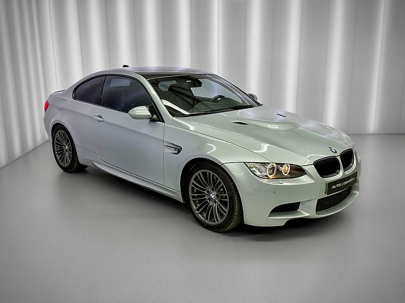 BMW M3 COUPE, NAVIGACE, CARBON, SPORT - fotka 4 z 24